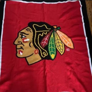 NEW Blackhawks Woven Blanket throw Warm